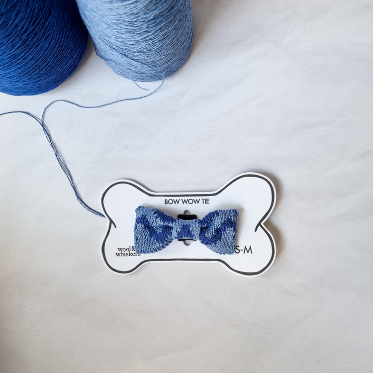 Small - Medium Dog Bow Tie: Blue Wave