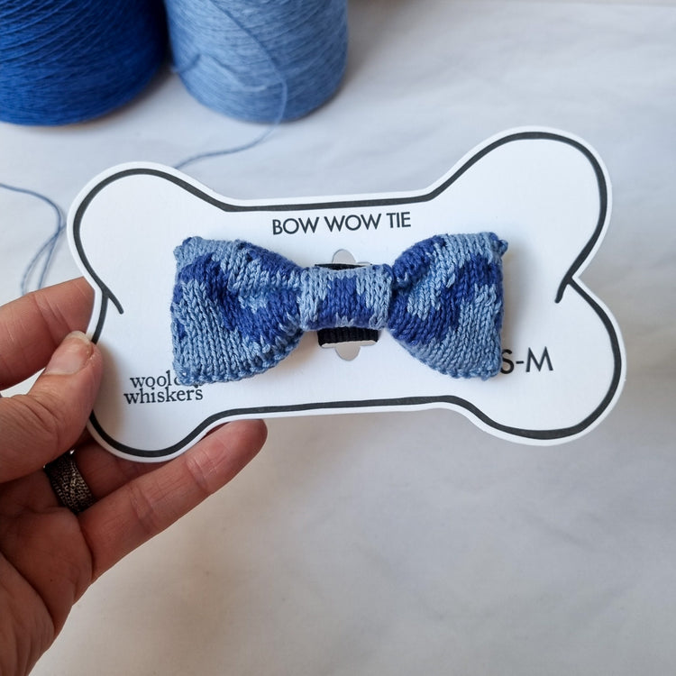 Small - Medium Dog Bow Tie: Blue Wave