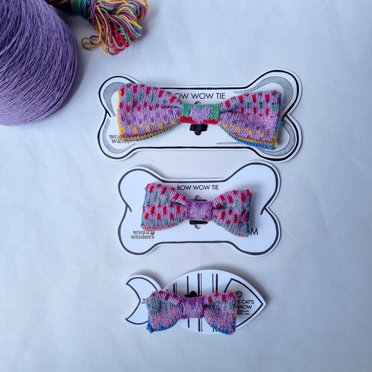 Small - Medium Dog Bow Tie: Rainbow Raindrops (Lilac)
