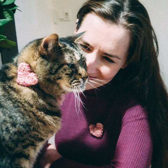 Cat/Dog Love Heart + Pin Set: 3 Sizes Available - Wool & Water