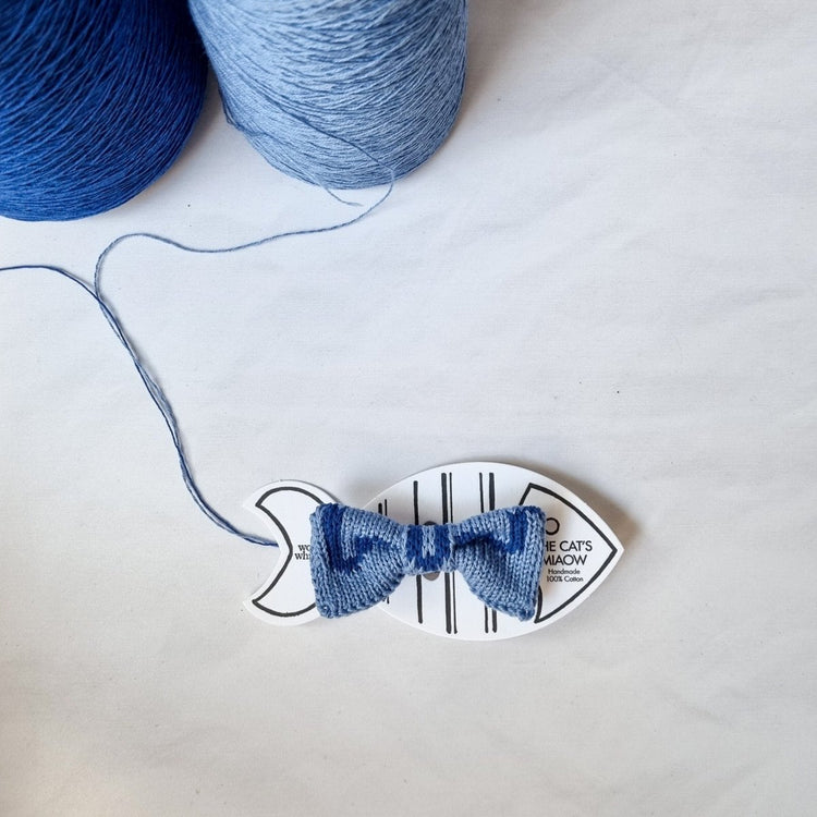 Cat/Tiny Dog Bow Tie: Blue Wave - Wool & Water