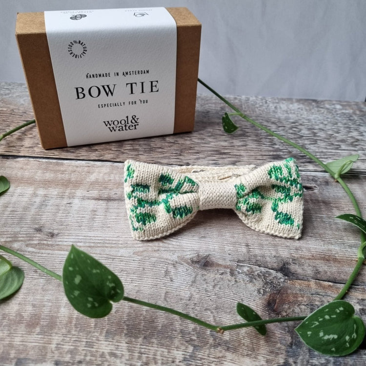 Green Ivy Bow Tie - Wool & Water