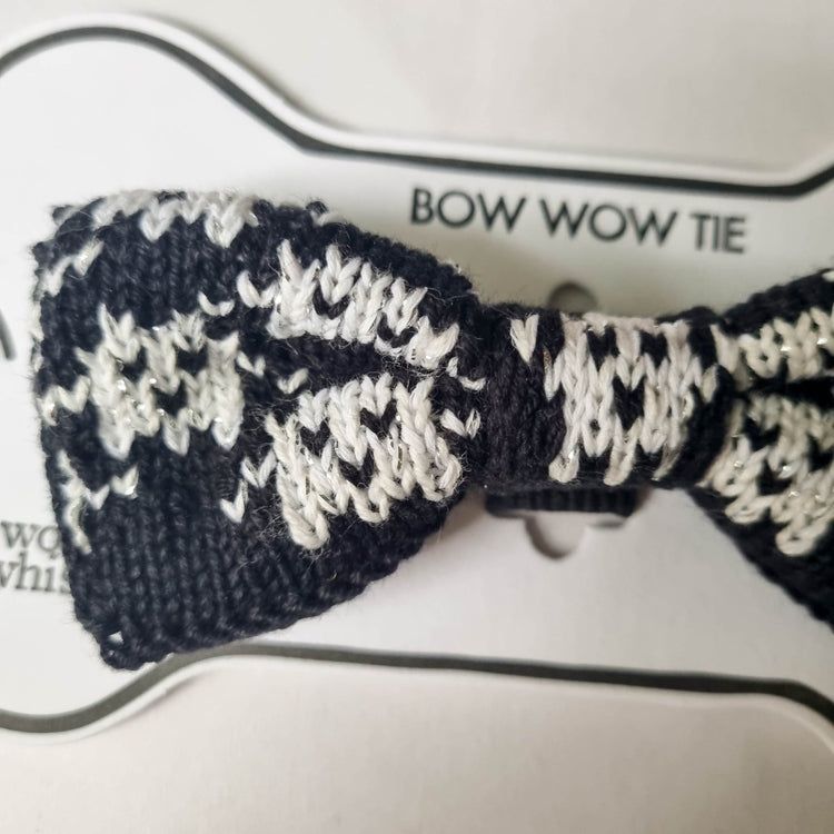 Small - Medium Dog Bow Tie: Spooky Ghosts - Wool & Water
