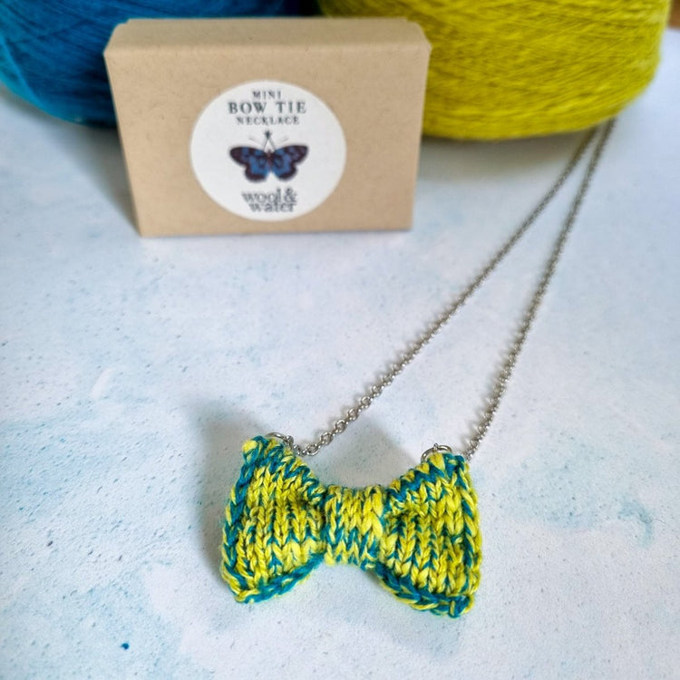 Wasabi Mix Mini Bow Tie Necklace - Wool & Water
