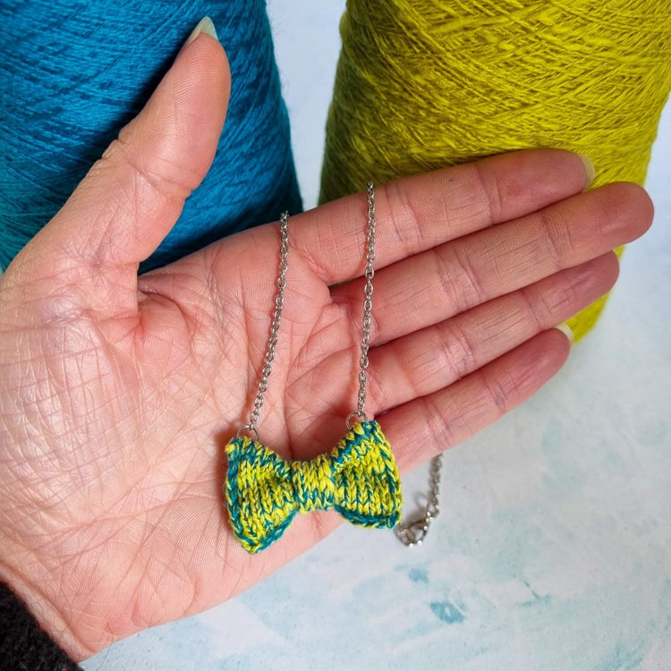 Wasabi Mix Mini Bow Tie Necklace - Wool & Water